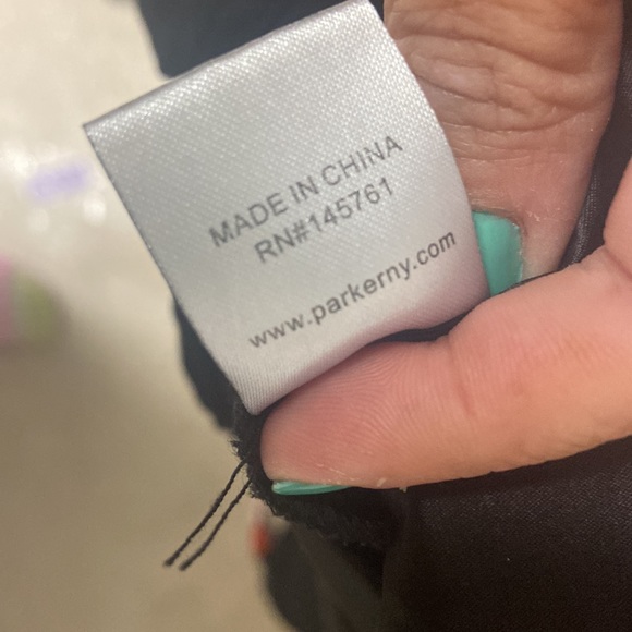 Parker - Elegance meets allure in this Parker dress – perfect for any occasion! - Picture 14 of 16